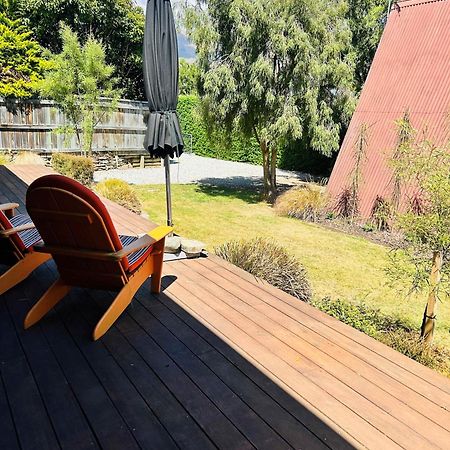 Modern Kowhai Cottage Wanaka Exterior photo